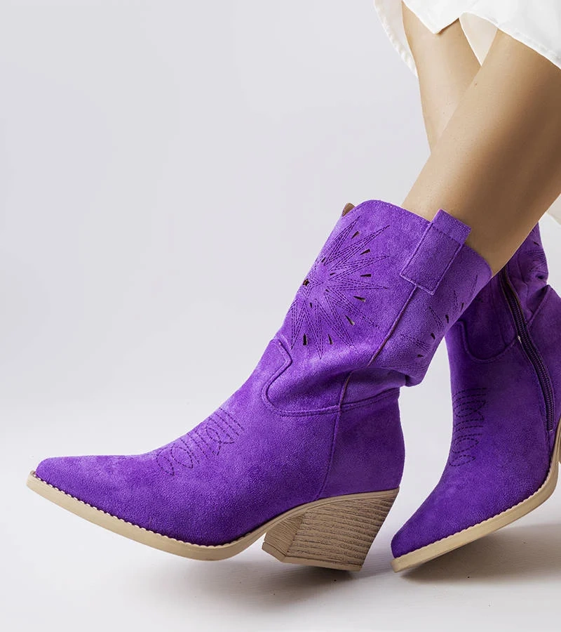 Fialové prolamované kovbojské boty Cieco