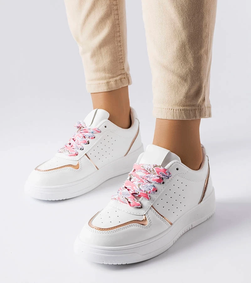 Tenisky Pryor s bílou stuhou