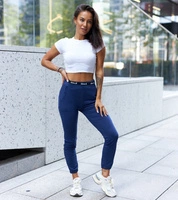 Námořnická modrá